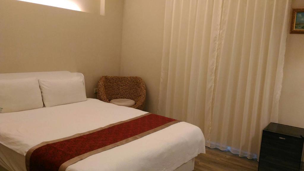 Empire Pacific Castle Hotel Yangmei Eksteriør billede