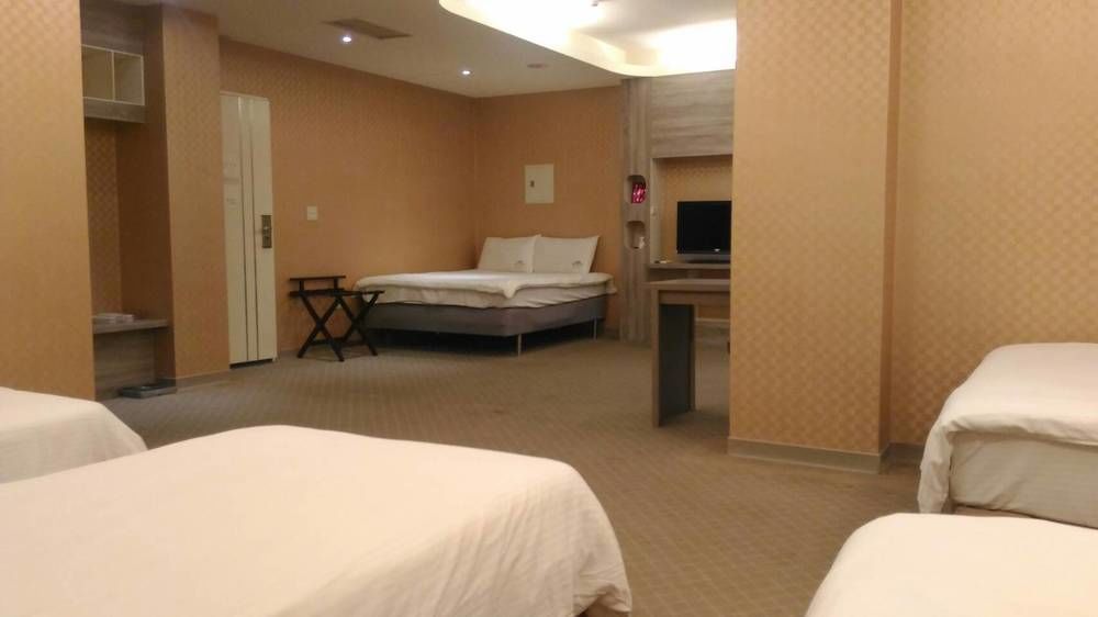 Empire Pacific Castle Hotel Yangmei Eksteriør billede