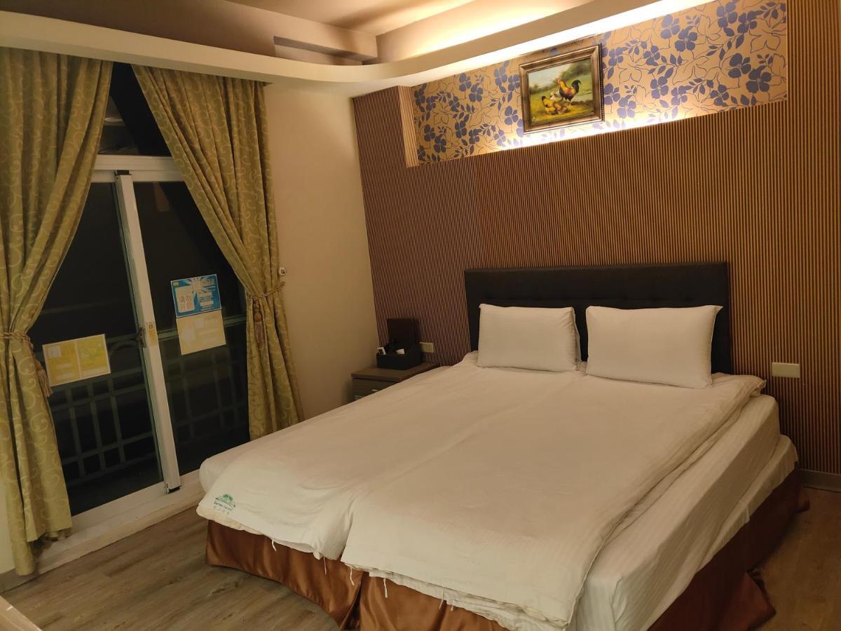Empire Pacific Castle Hotel Yangmei Eksteriør billede