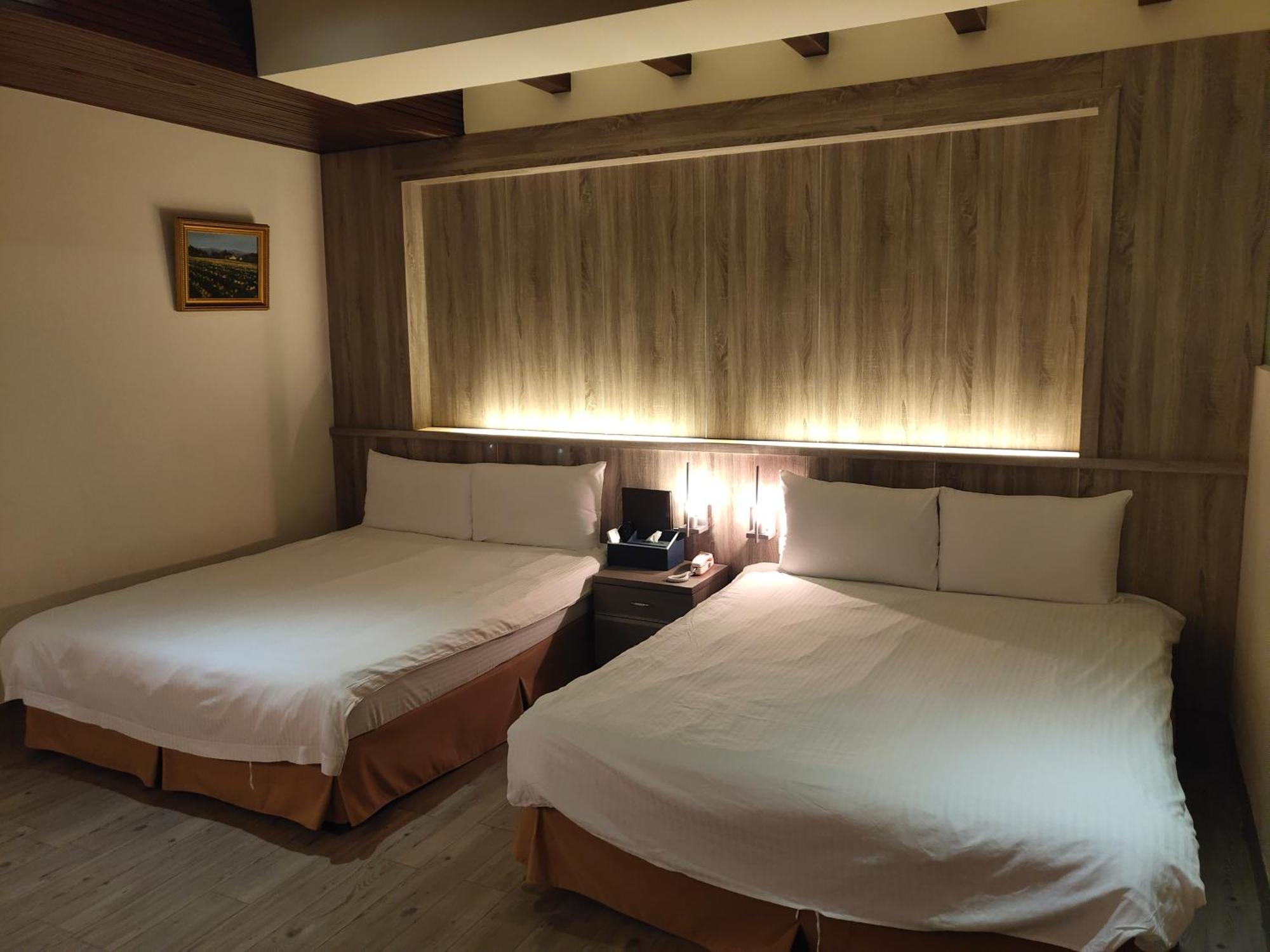 Empire Pacific Castle Hotel Yangmei Eksteriør billede