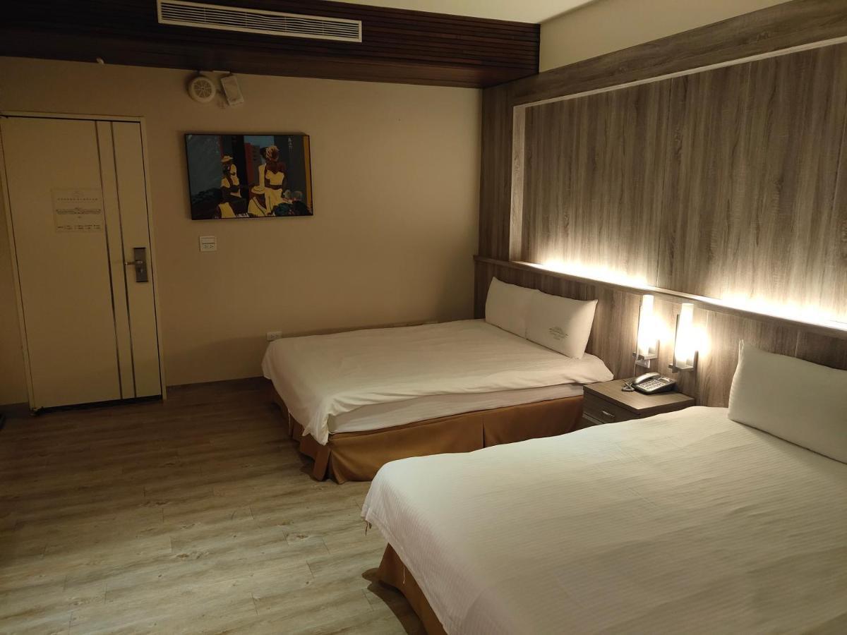 Empire Pacific Castle Hotel Yangmei Eksteriør billede